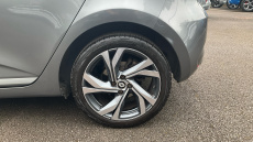 Renault Clio 1.0 TCe 90 RS Line 5dr Petrol Hatchback